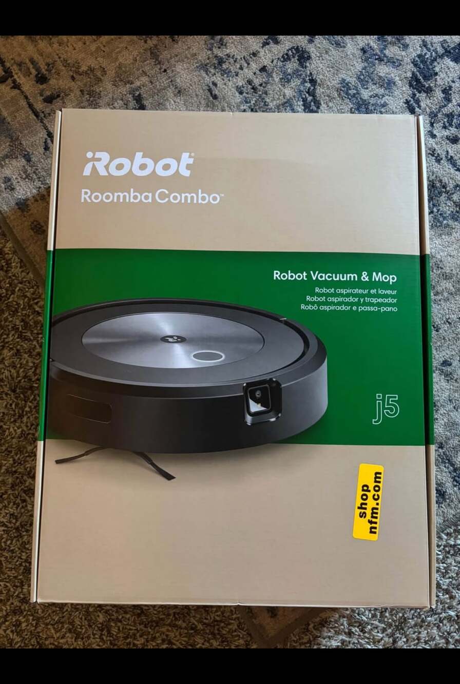 iRobot Roomba Combo j5 Robot Vacuum & Mop